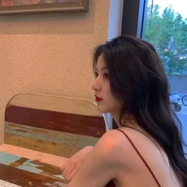 射向矮子的小球
